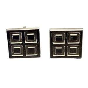 Vintage Hickock silver tone square cuff links with inner square pattern